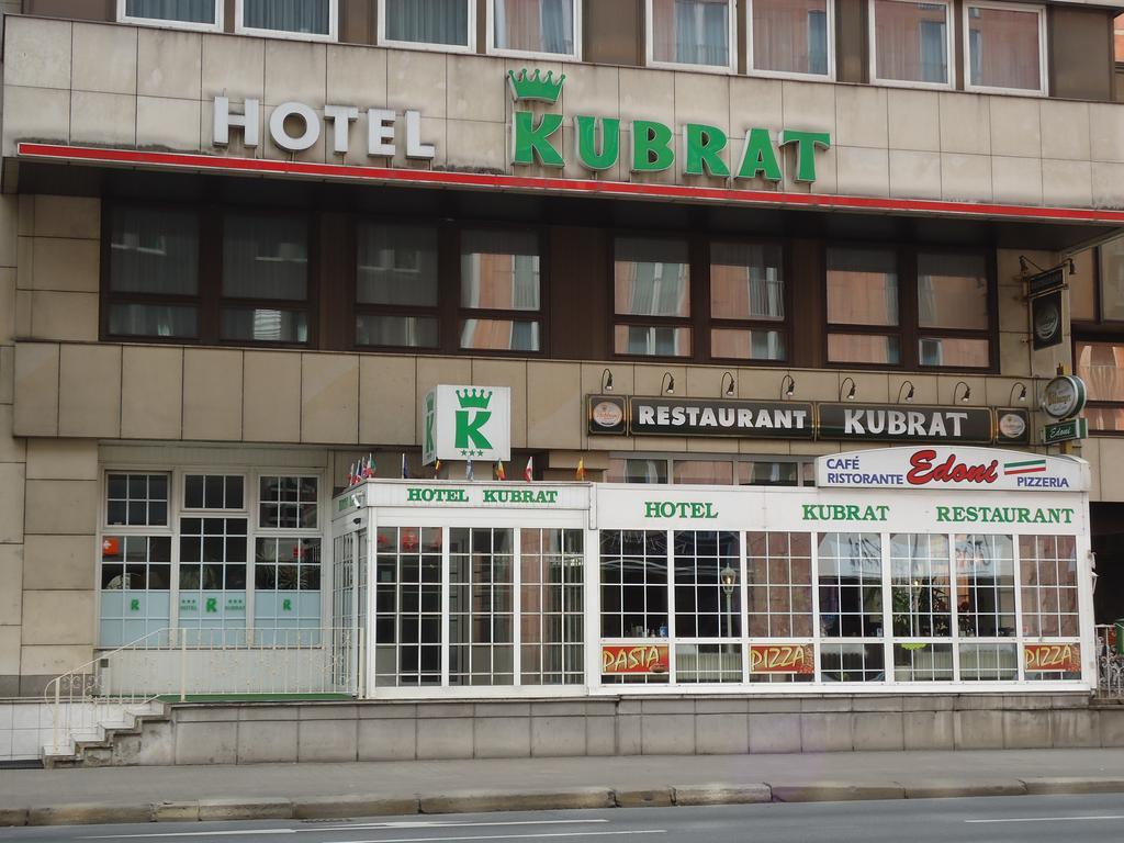 Hotel Kubrat Am Checkpoint Charlie Берлин Экстерьер фото